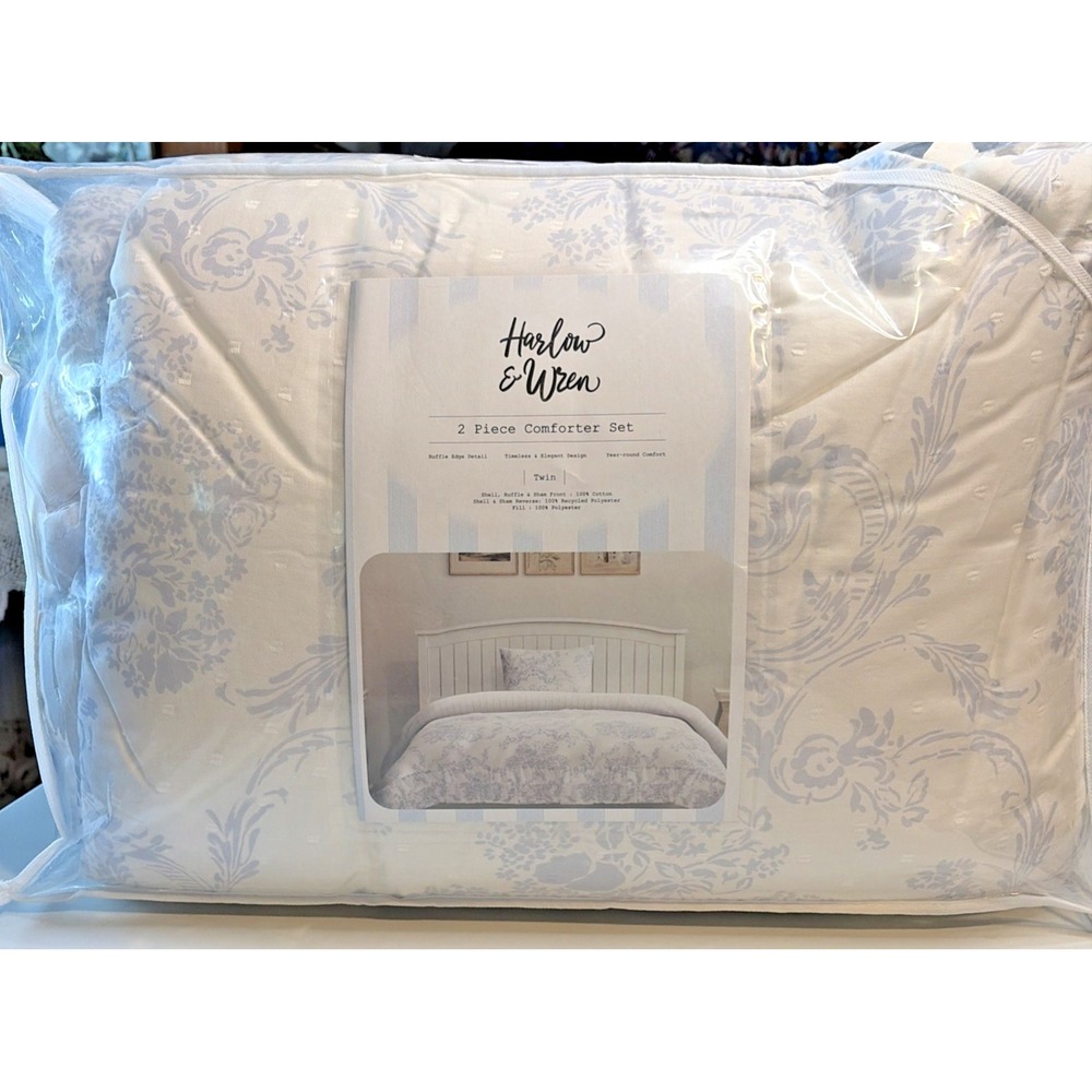 Harlow & Wren Ruffle Edge Comforter in Blue Floral Print - Twin
